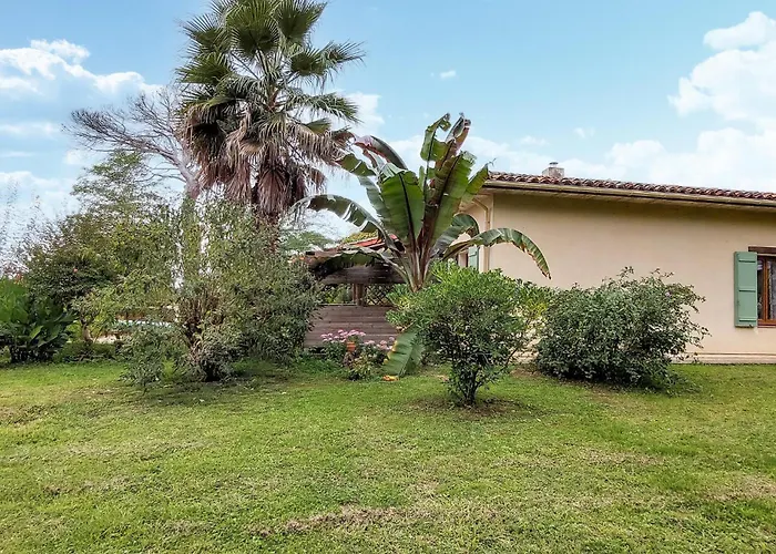 Amazing In Feriehus Mauleon-D'armagnac